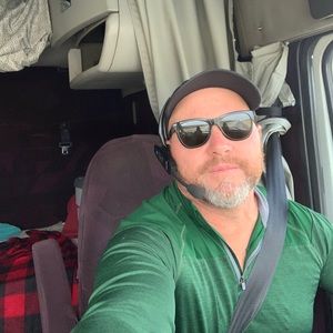 Meet your Posher, Ernesto